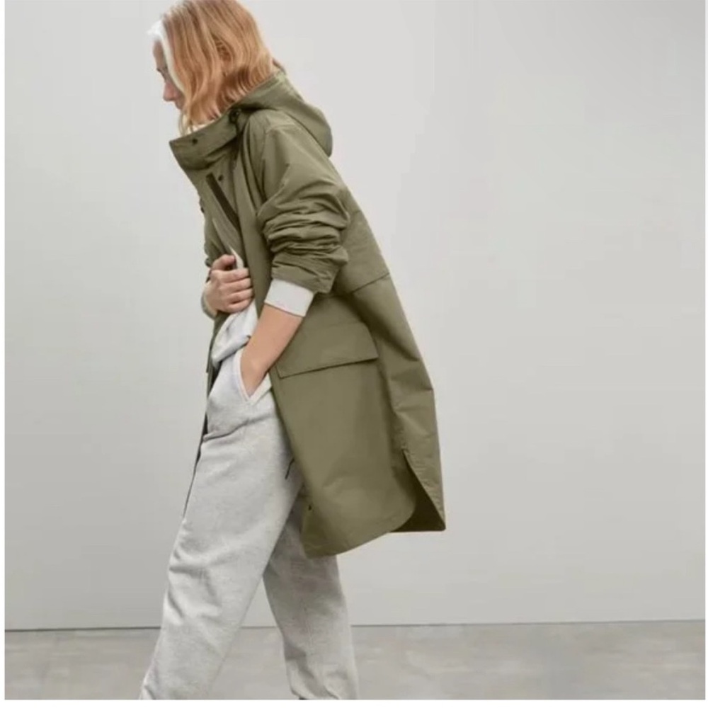Everlane Renew Anorak
